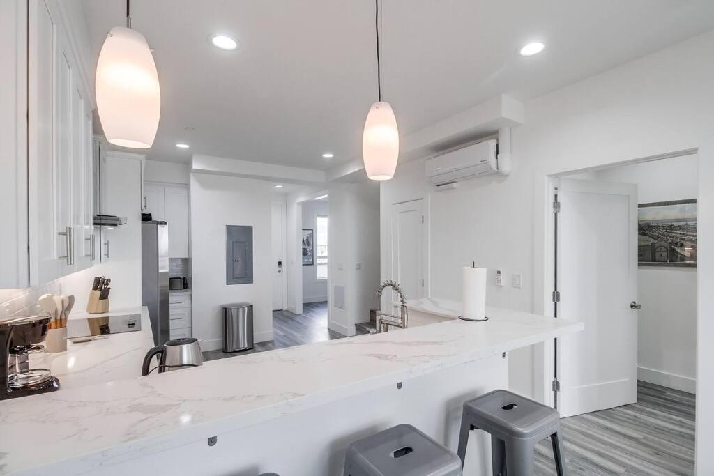 Park Blvd Paradise 303 King Bed With A Private Spa サンディエゴ エクステリア 写真