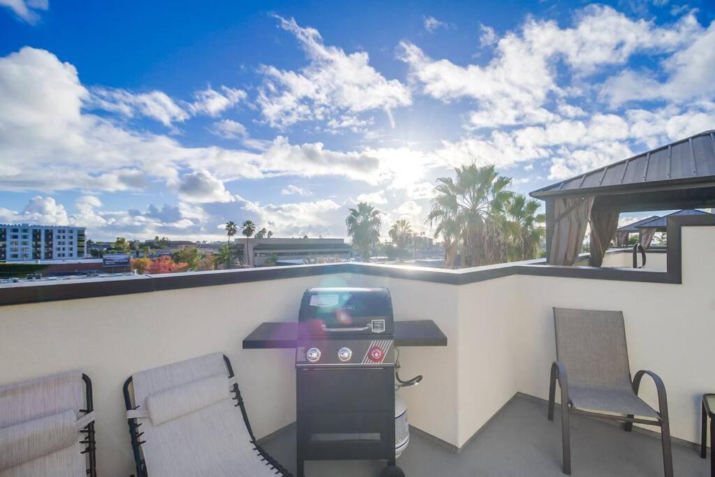 Park Blvd Paradise 303 King Bed With A Private Spa サンディエゴ エクステリア 写真