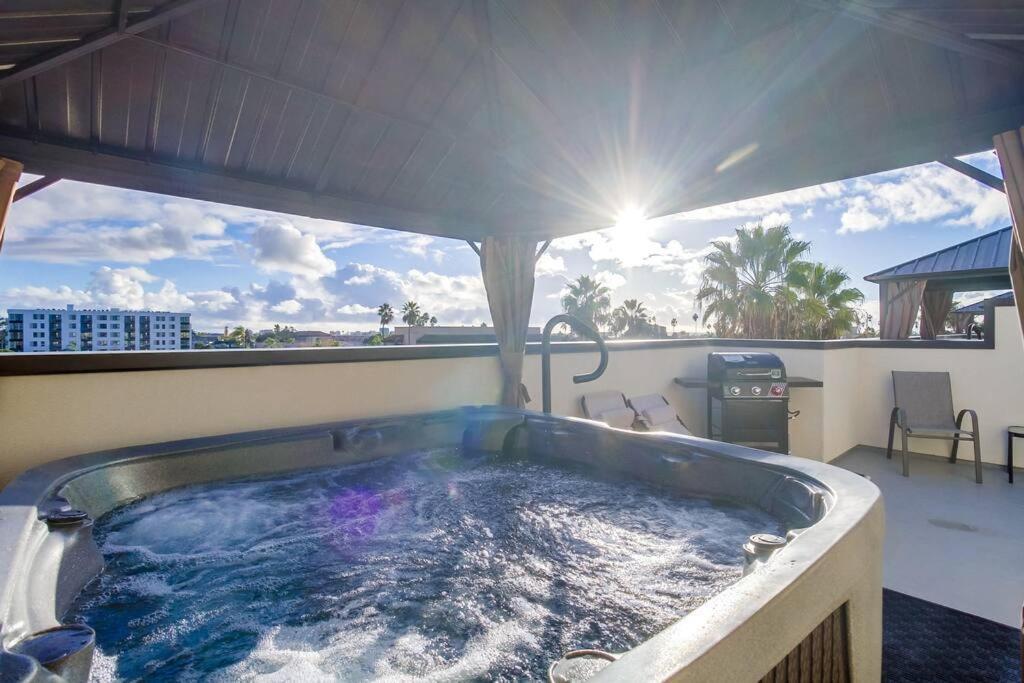 Park Blvd Paradise 303 King Bed With A Private Spa サンディエゴ エクステリア 写真